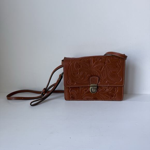 Patricia Nash Tooled Florence Lanza Leather Crossbody Handbag - Picture 1 of 9